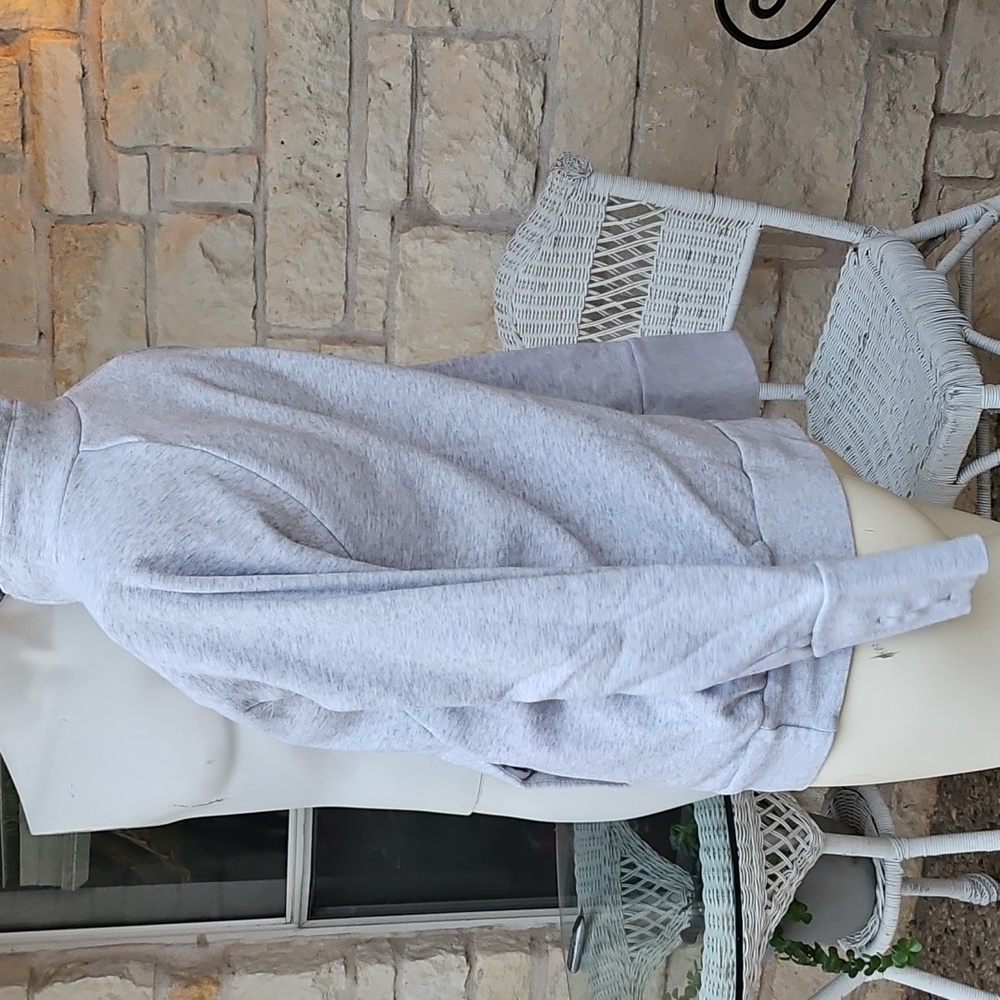 Fabletics Grey Funnel Neck Pullover Sweatshirt Yo… - image 5